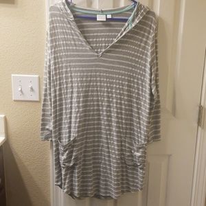 Grey and white tunic